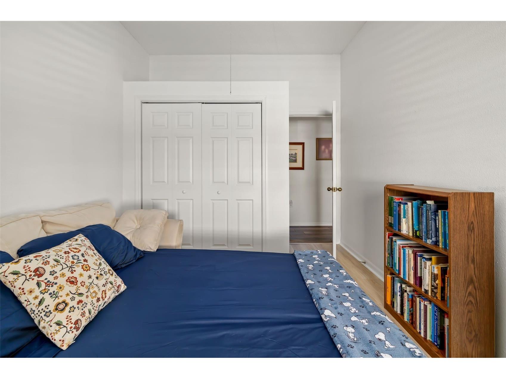 8072 Glenbrooke Lane Sarasota FL 34243 A4681070 image37