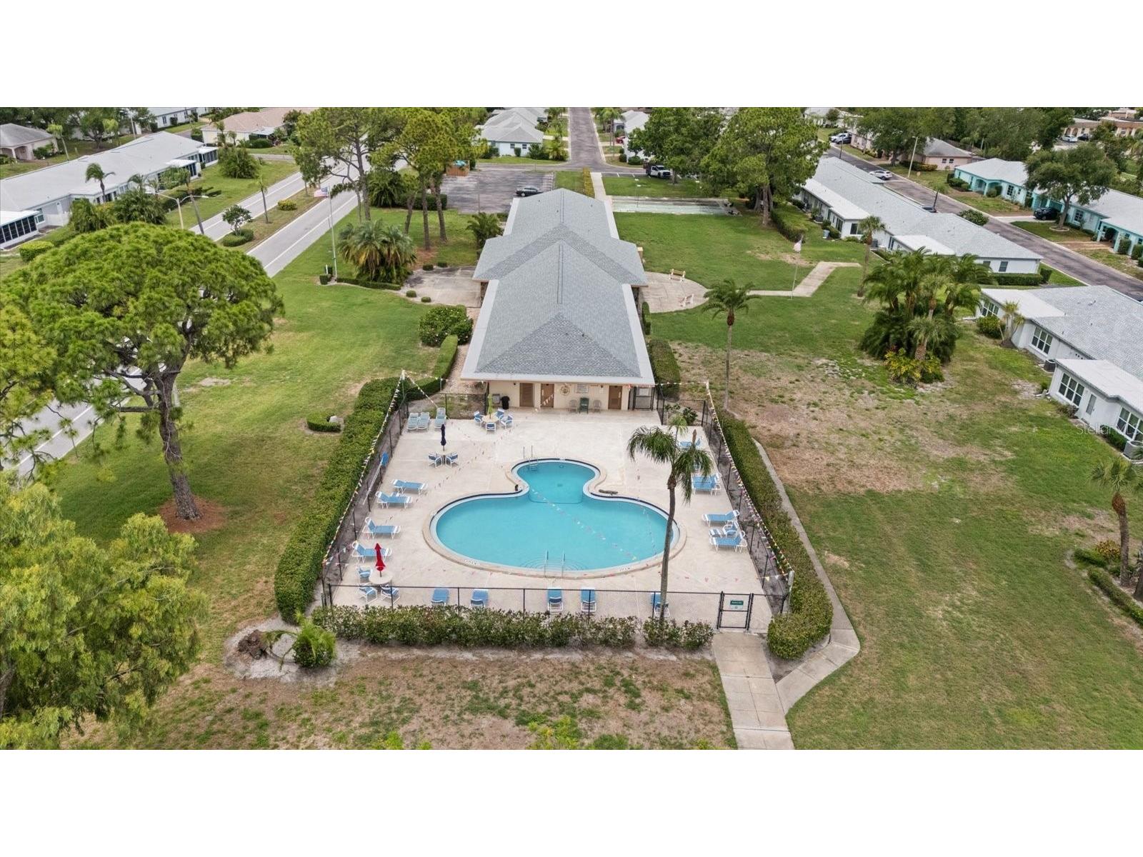 8073 Brentwood Road Seminole FL 33777 TB8515853 image35