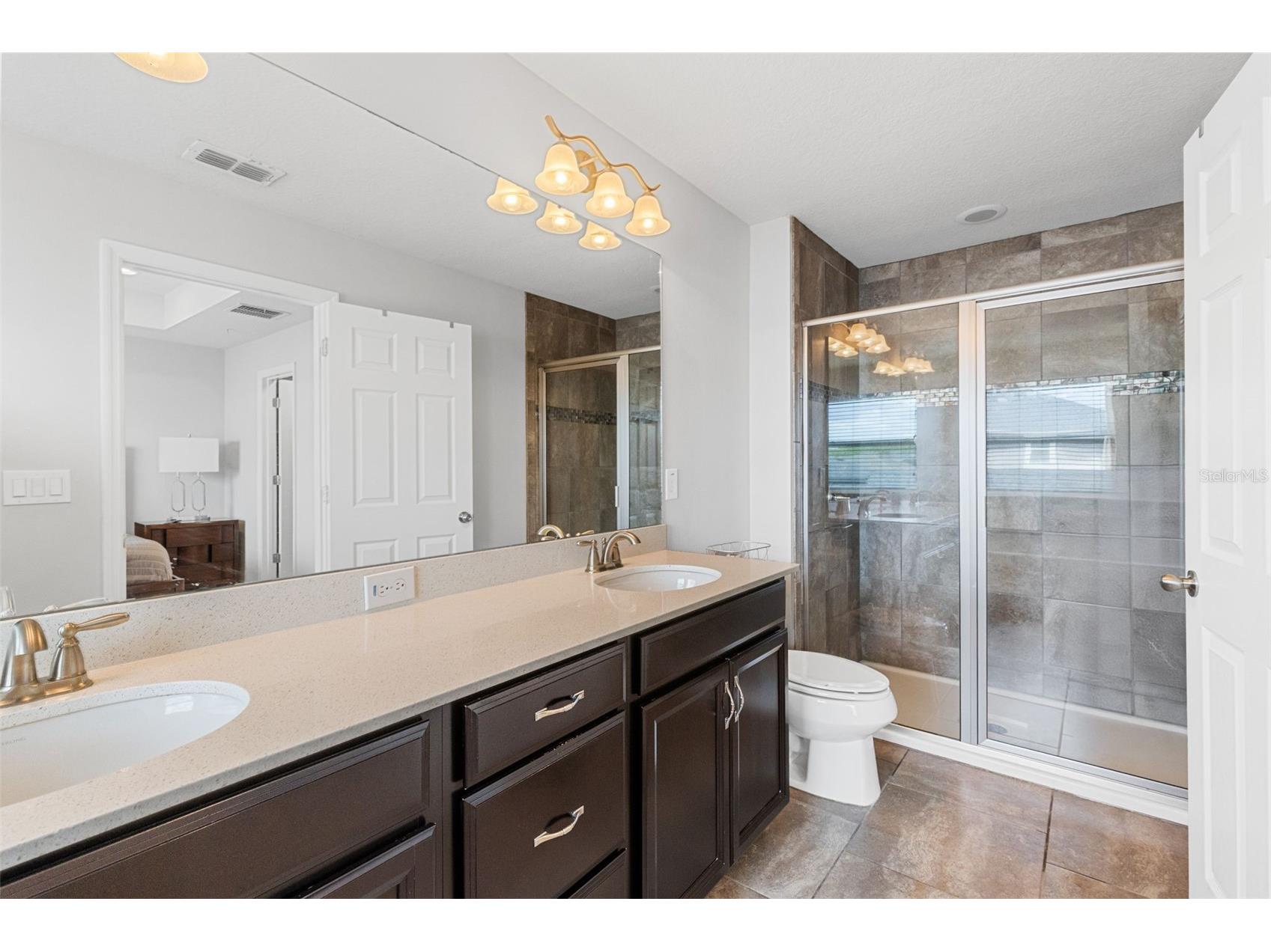 8073 Cadman Street Orlando FL 32832 O6401388 image17