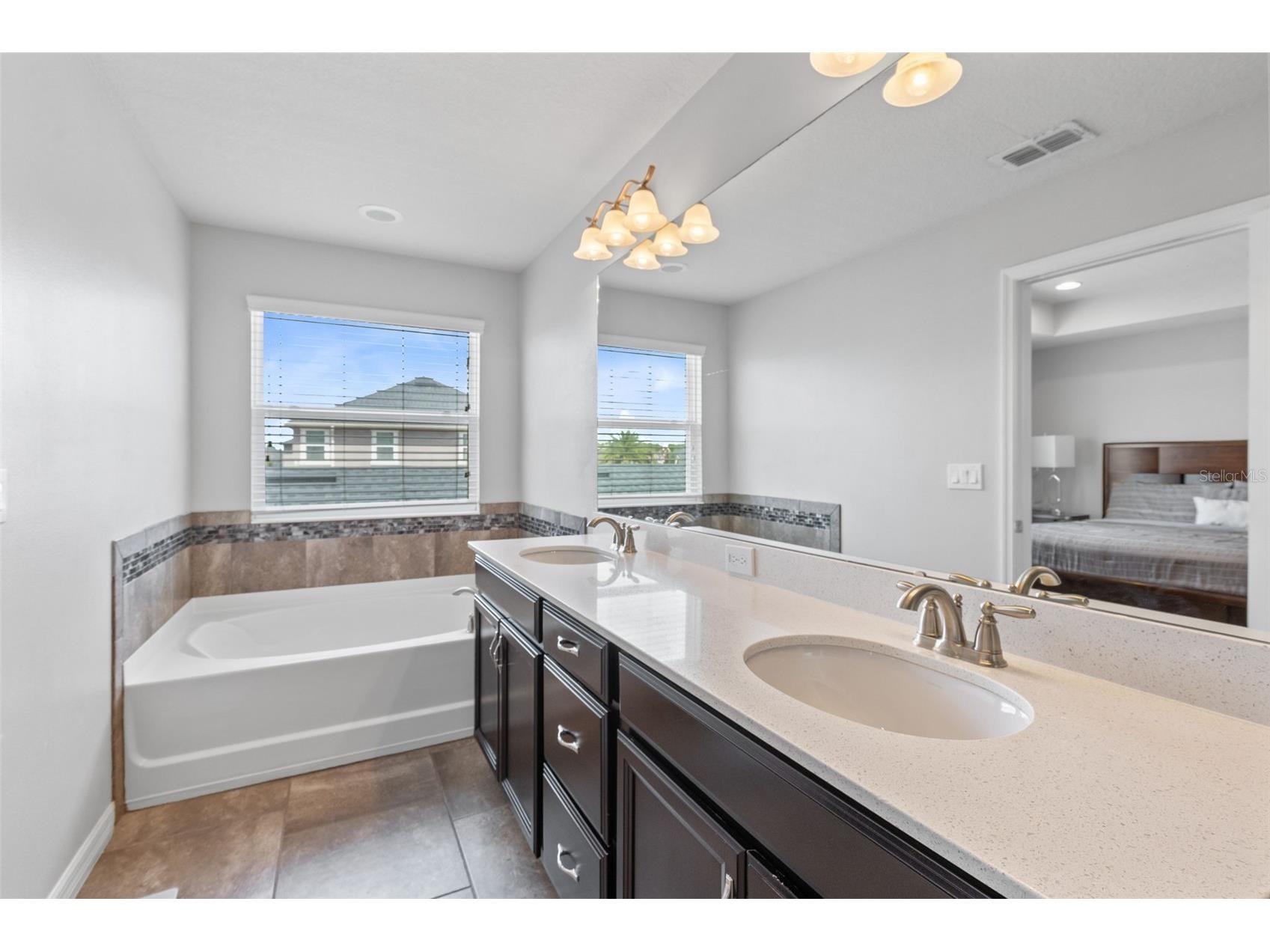 8073 Cadman Street Orlando FL 32832 O6401388 image18
