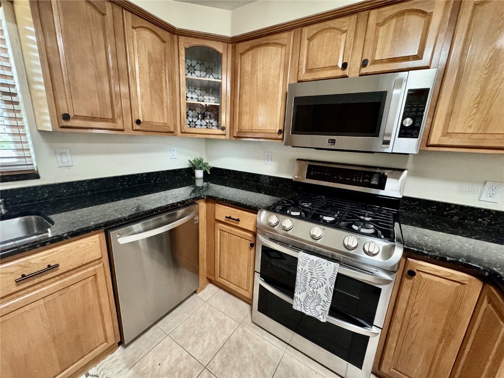 8074 37th Avenue N Saint Petersburg FL 33710 TB8396260 image8