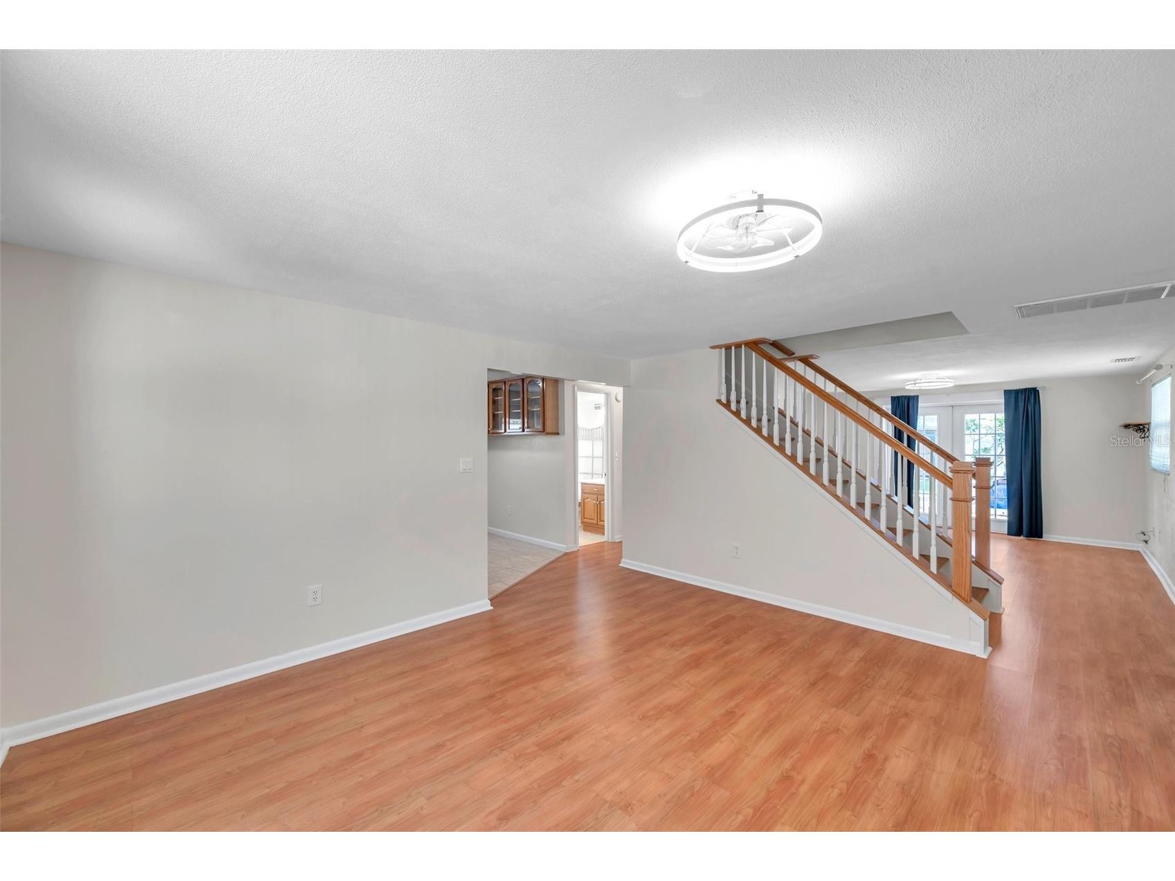 8074 37th Avenue N Saint Petersburg FL 33710 TB8493659 image5