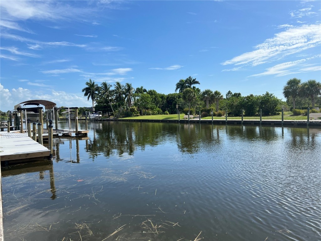 8074 Tracy Circle Port Charlotte FL 33981 - ACORN WATERWAY A4543125 image1