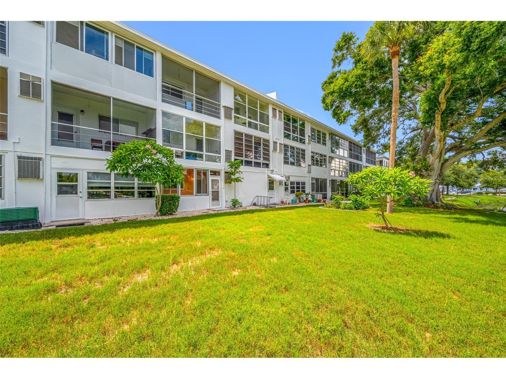 8075 112th Street #104 Seminole FL 33772 TB8519949 image23