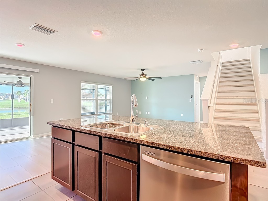 8075 Broad Pointe Drive Zephyrhills FL 33540 TB8440523 image14