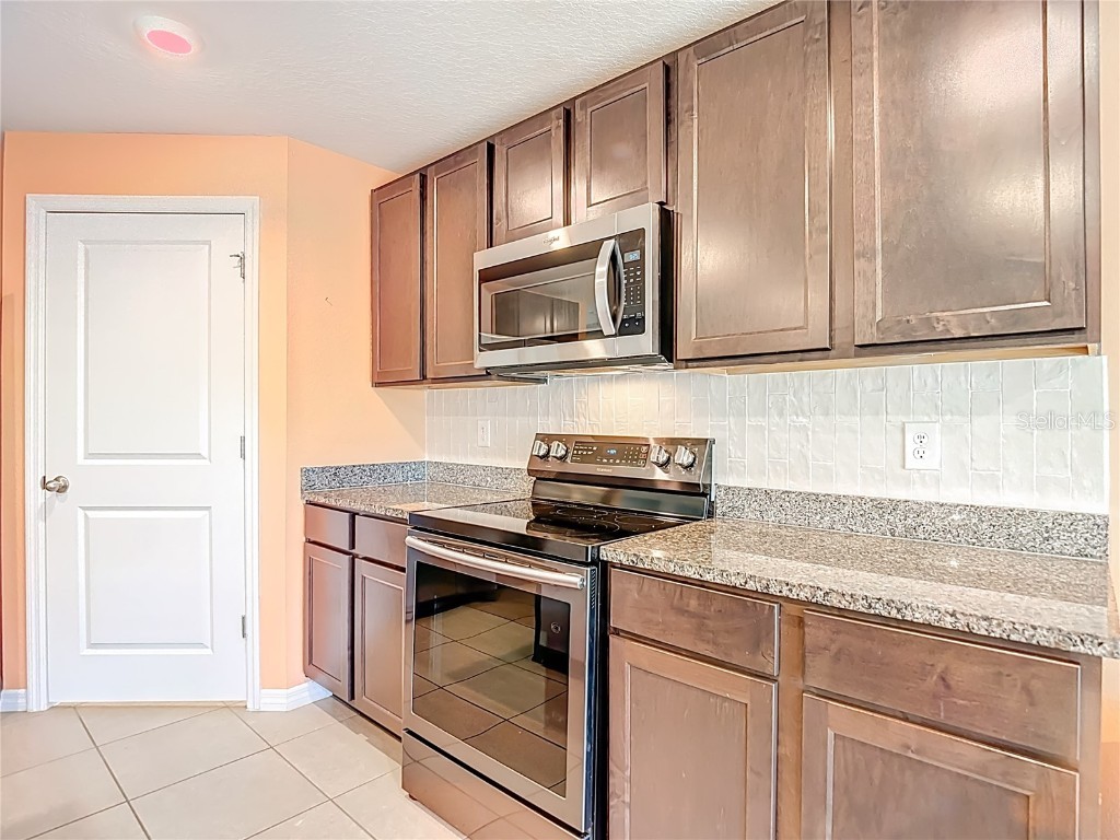 8075 Broad Pointe Drive Zephyrhills FL 33540 TB8440523 image16