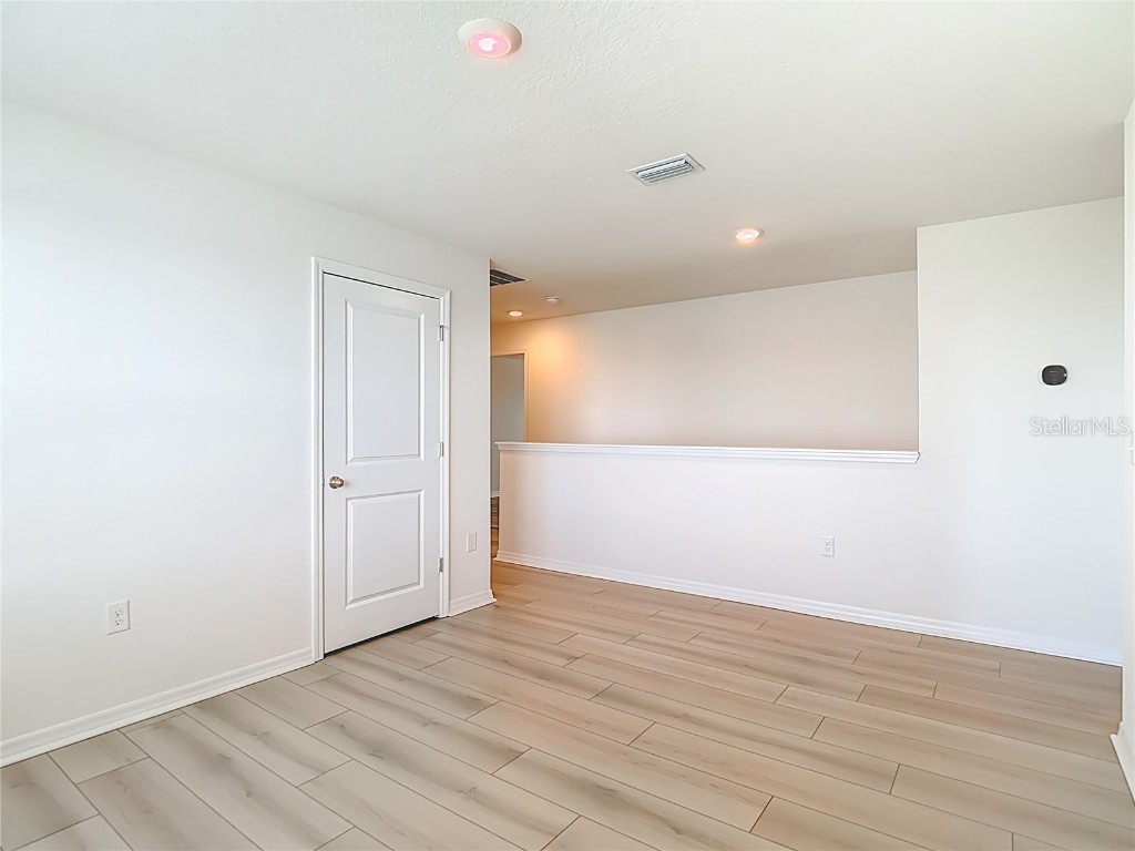 8075 Broad Pointe Drive Zephyrhills FL 33540 TB8440523 image39