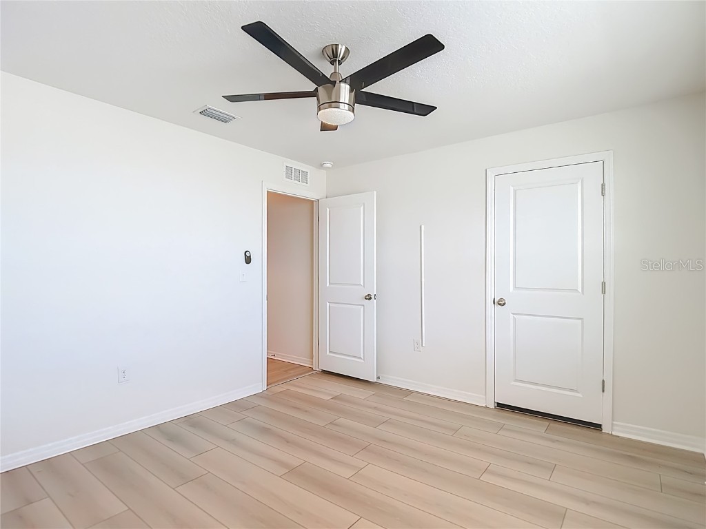 8075 Broad Pointe Drive Zephyrhills FL 33540 TB8440523 image42