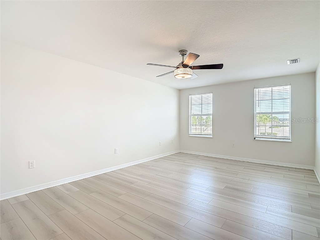 8075 Broad Pointe Drive Zephyrhills FL 33540 TB8440523 image48