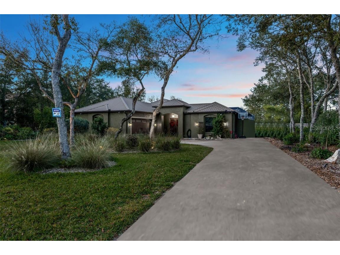 8075 Delaware Drive Weeki Wachee FL 34607 W7861402 image1