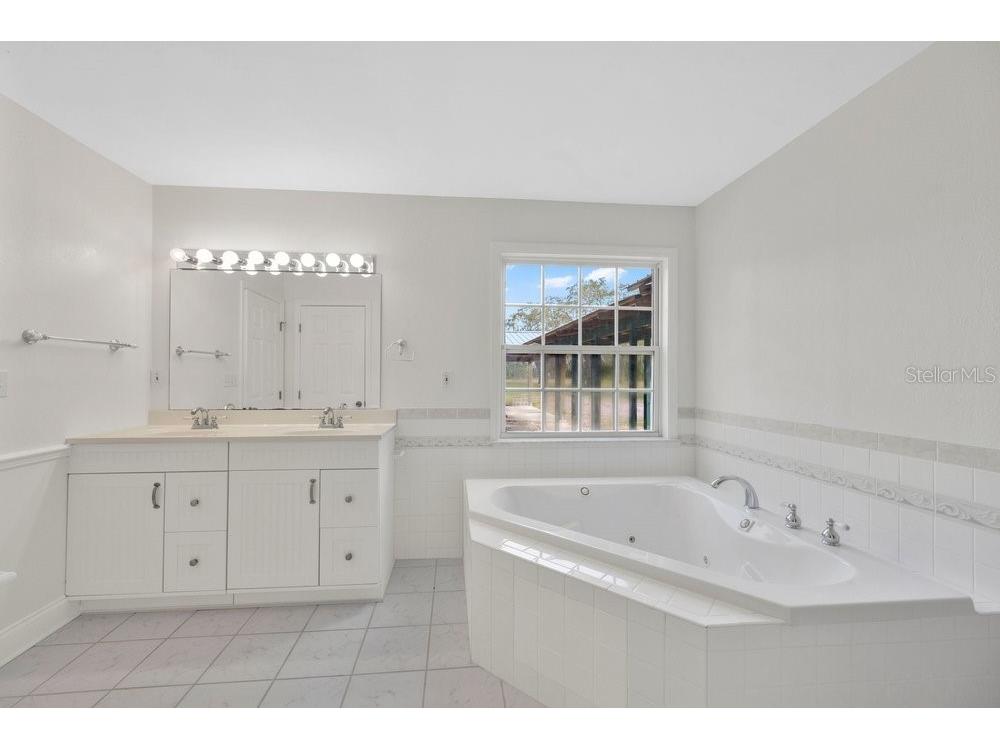 8077 Lake Hatchineha Road Haines City FL 33844 L4954548 image15