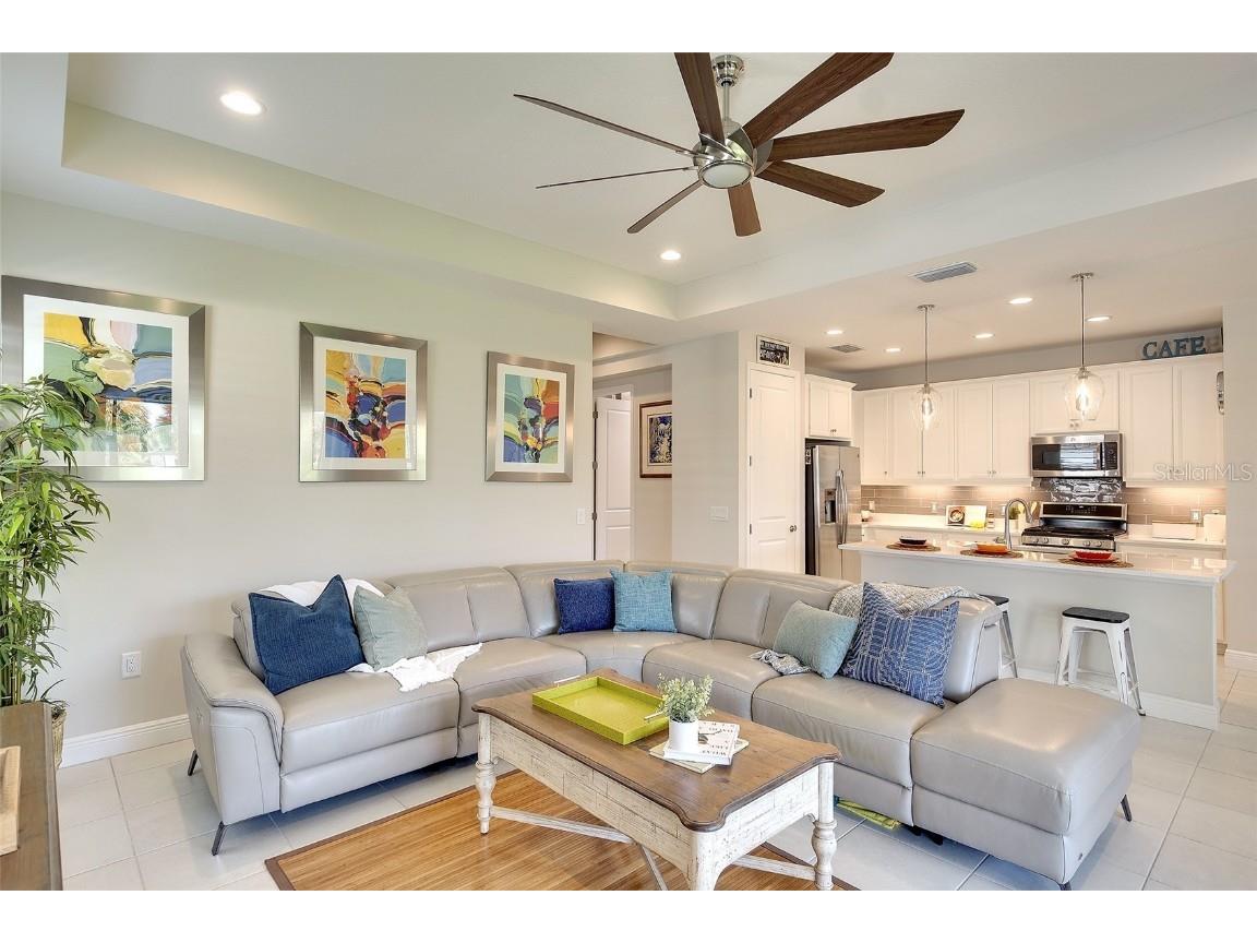 8077 Sandstar Way Sarasota FL 34240 A4653650 image13