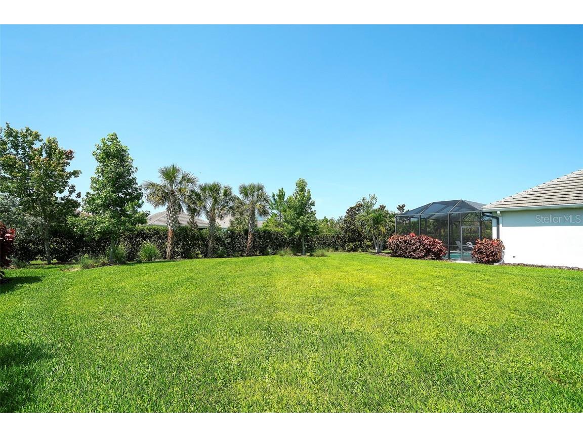 8077 Sandstar Way Sarasota FL 34240 A4653650 image28