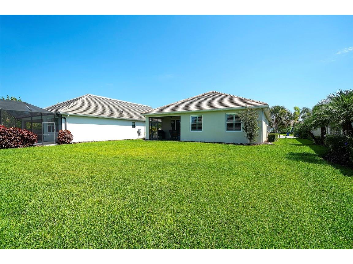 8077 Sandstar Way Sarasota FL 34240 A4653650 image29