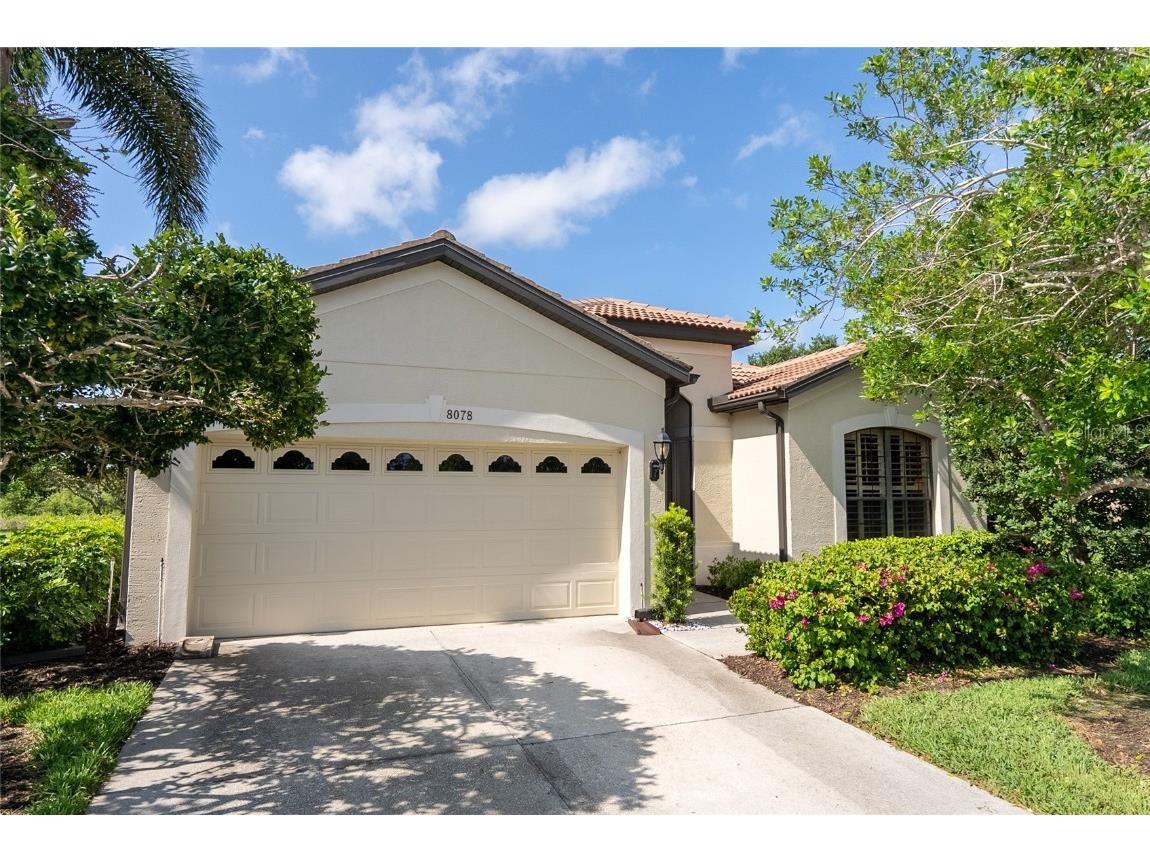 8078 Stirling Falls Circle Sarasota FL 34243 A4654838 image1