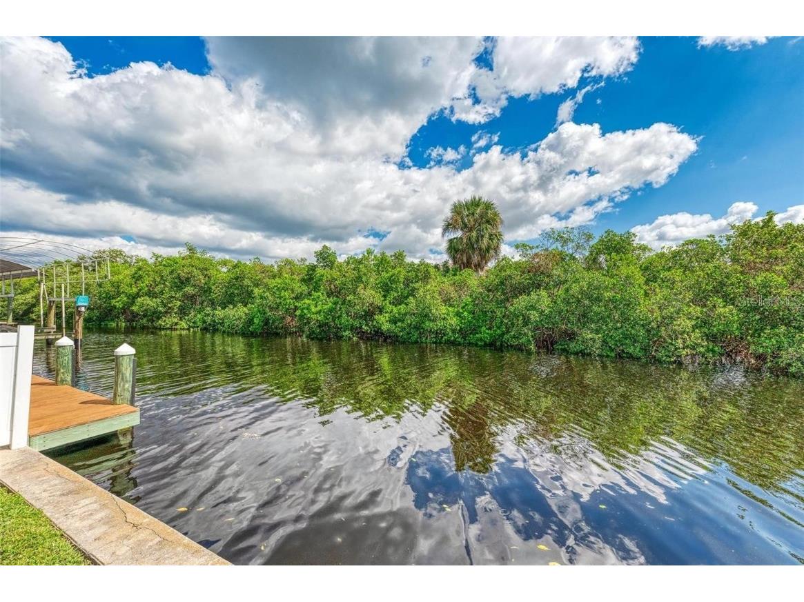 808 25th Avenue W Palmetto FL 34221 A4654017 image39