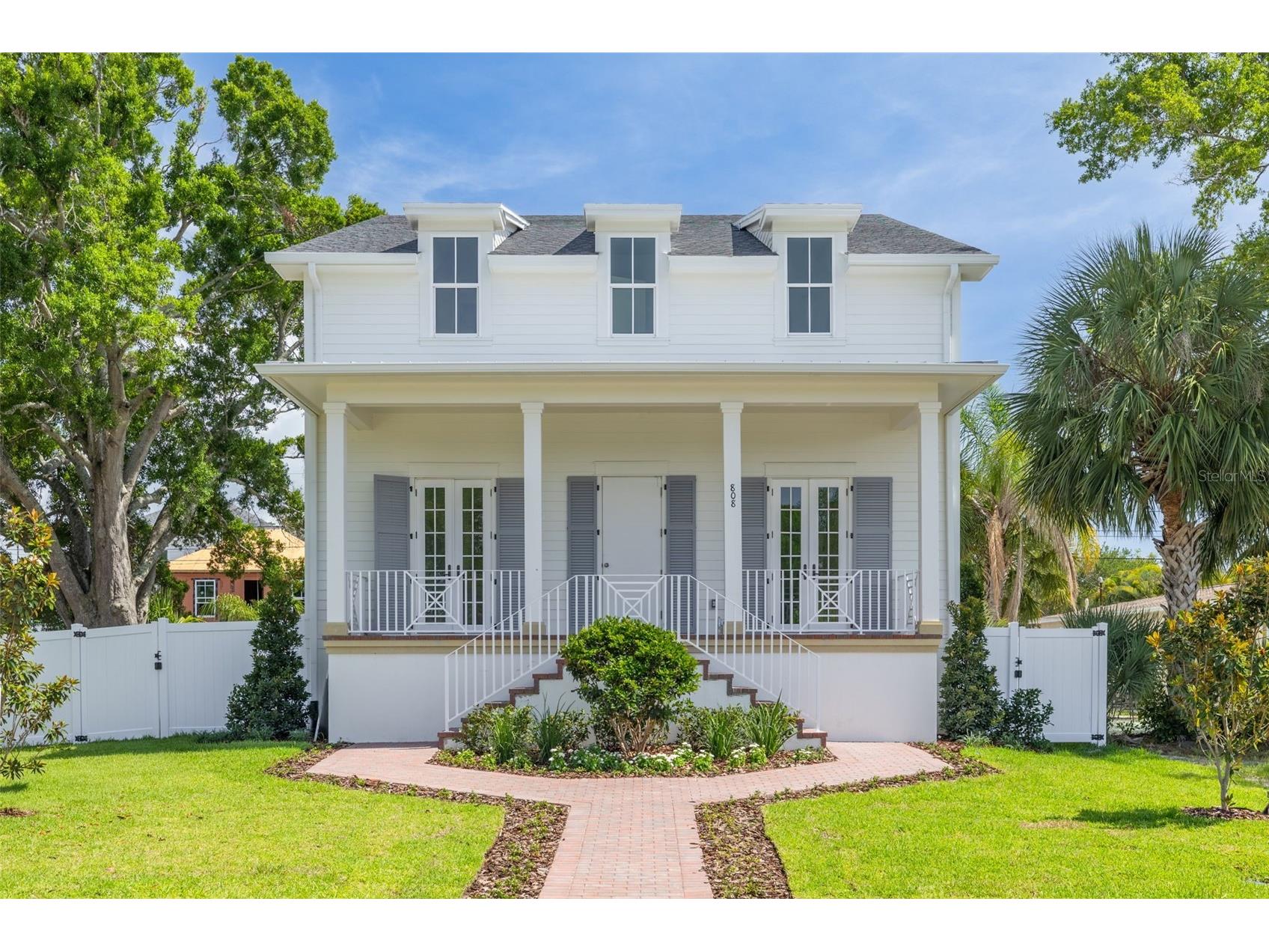 808 39th Avenue NE Saint Petersburg FL 33703 TB8487519 image1