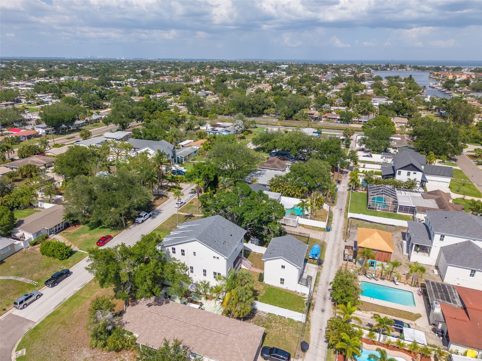 808 39th Avenue NE Saint Petersburg FL 33703 TB8487519 image14