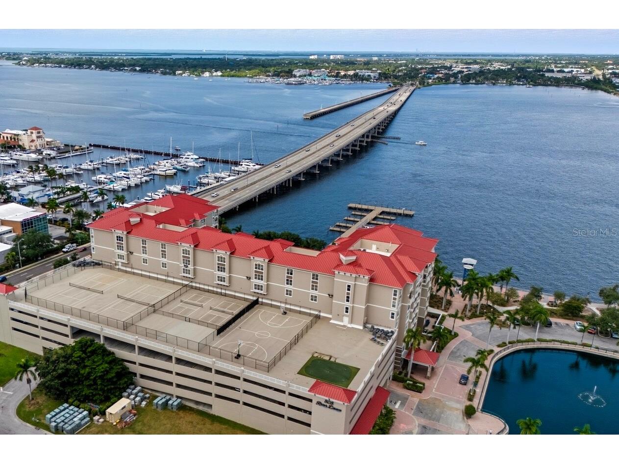 808 3rd Avenue W #111 Bradenton FL 34205 - MANATEE RIVER A4683911 image1