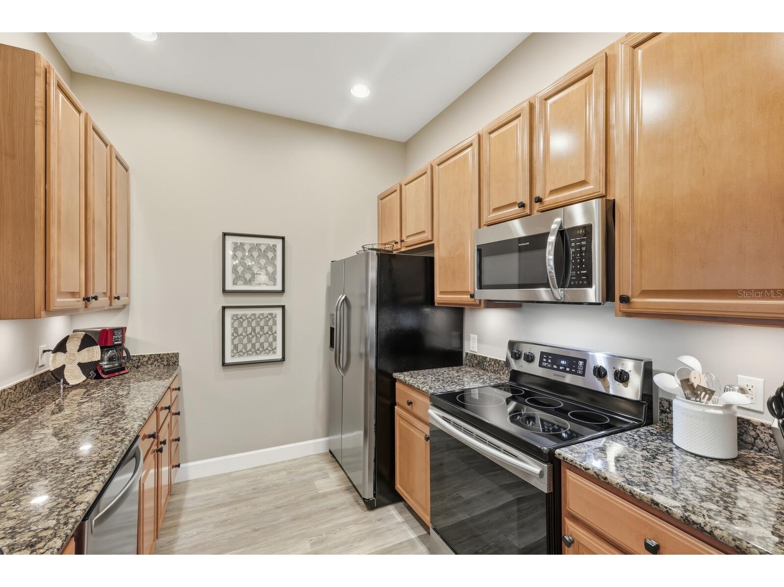 808 3rd Avenue W #111 Bradenton FL 34205 - MANATEE RIVER A4683911 image8