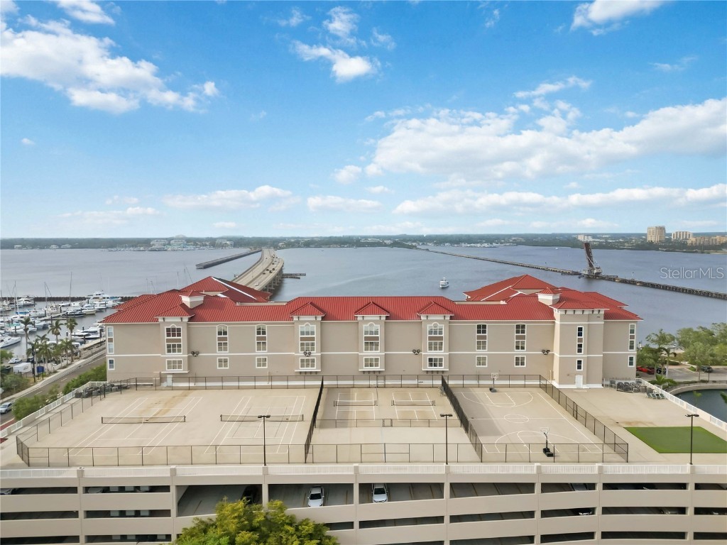 808 3rd Avenue W #203 Bradenton FL 34205 A4647195 image78