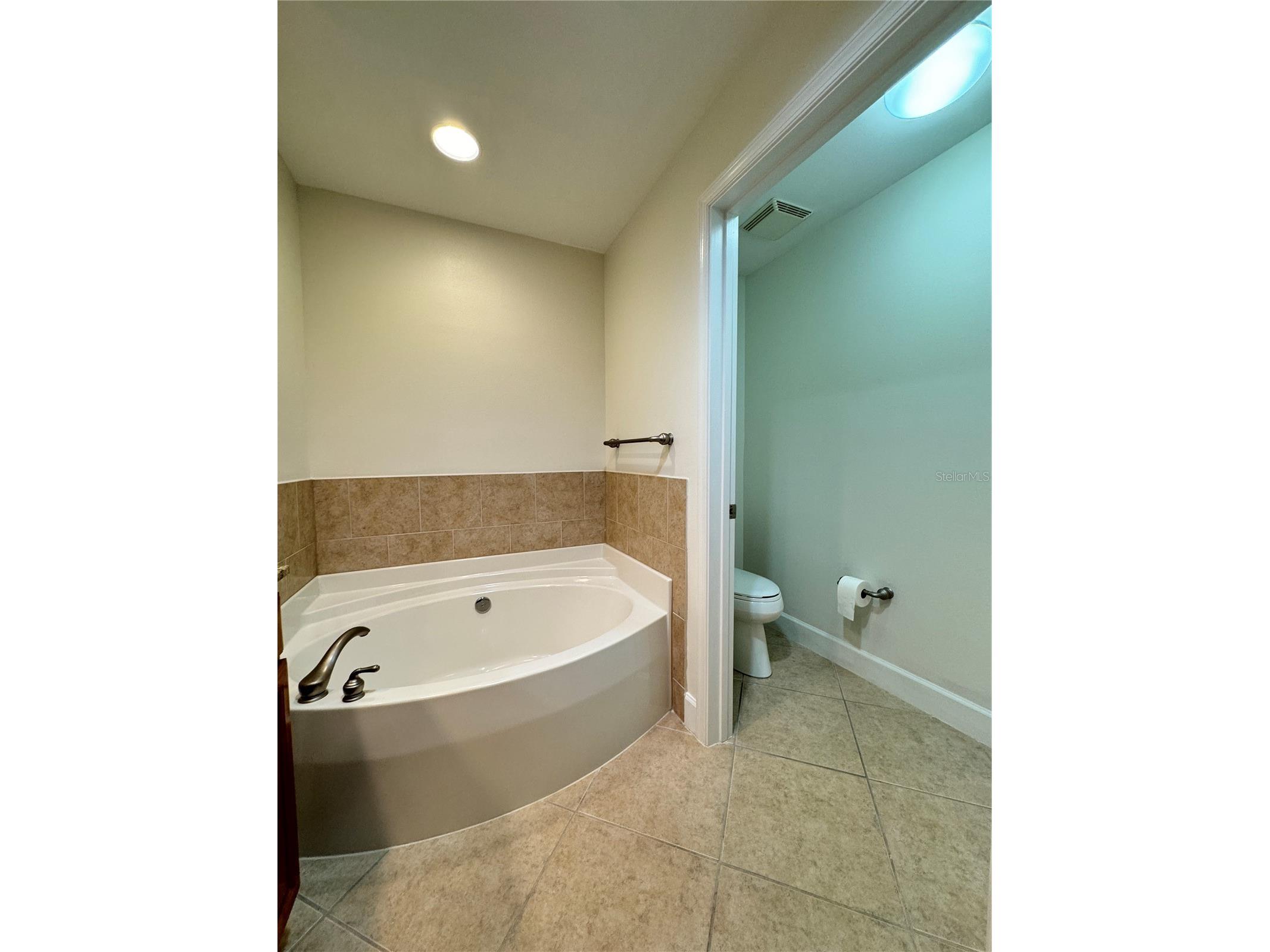 808 3rd Avenue W #301 Bradenton FL 34205 A4693086 image20
