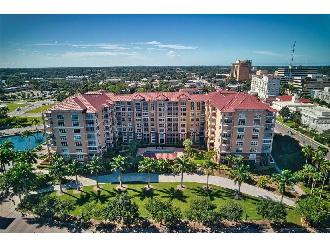 808 3rd Avenue W #402 Bradenton FL 34205 - MANATEE RIVER A4546920 image1