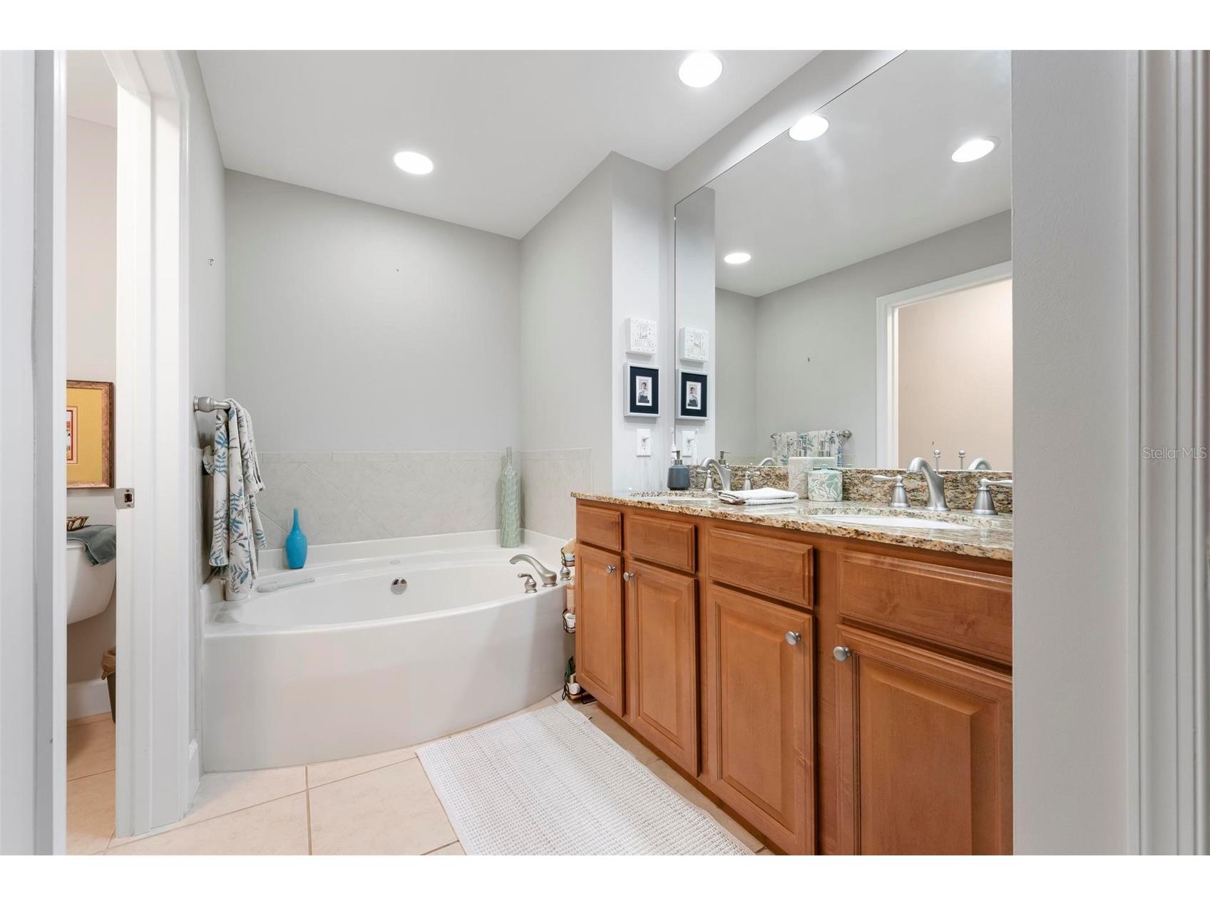 808 3rd Avenue W #402 Bradenton FL 34205 - MANATEE RIVER A4677102 image25