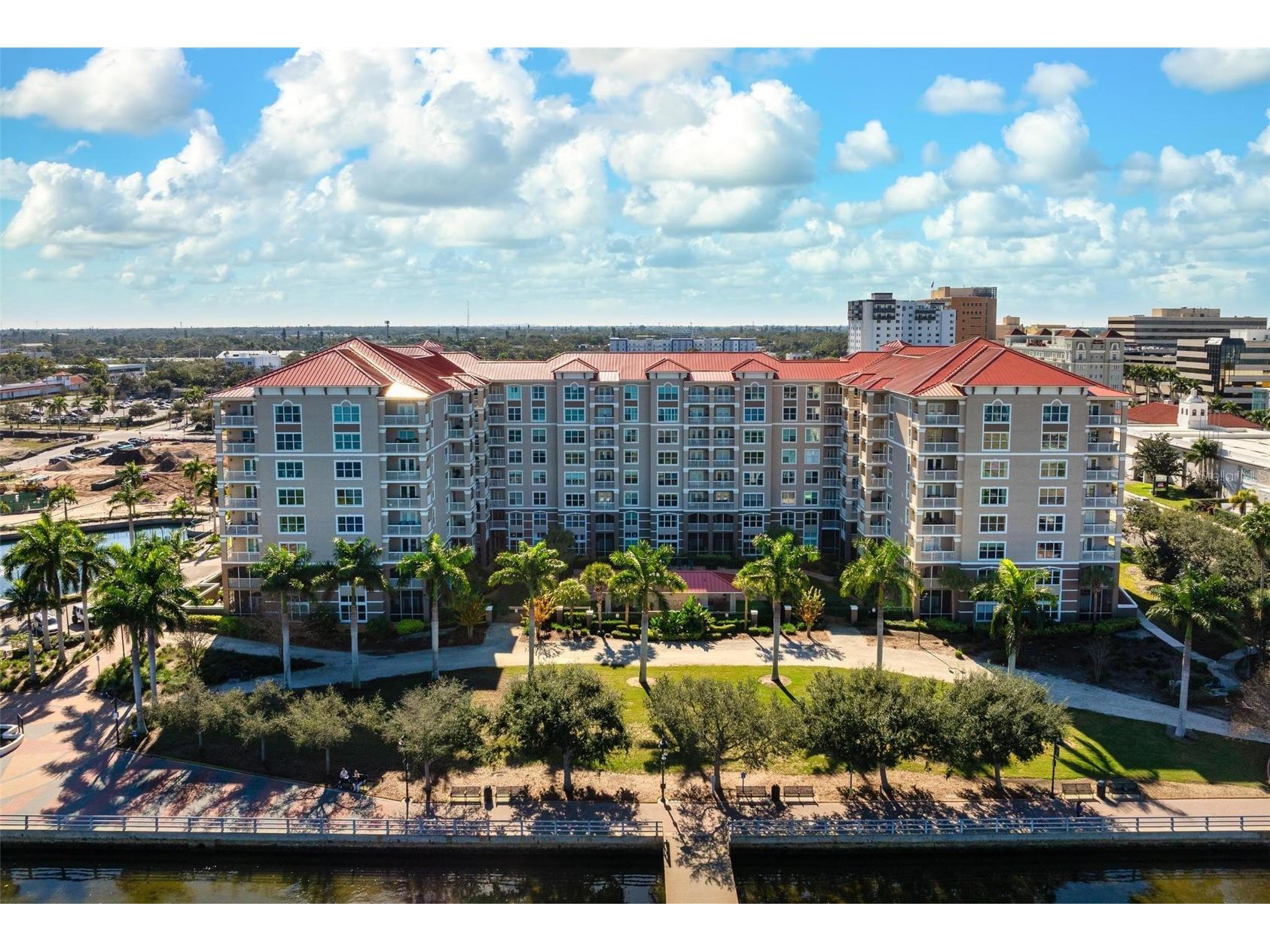 808 3rd Avenue W #402 Bradenton FL 34205 - MANATEE RIVER A4677102 image3