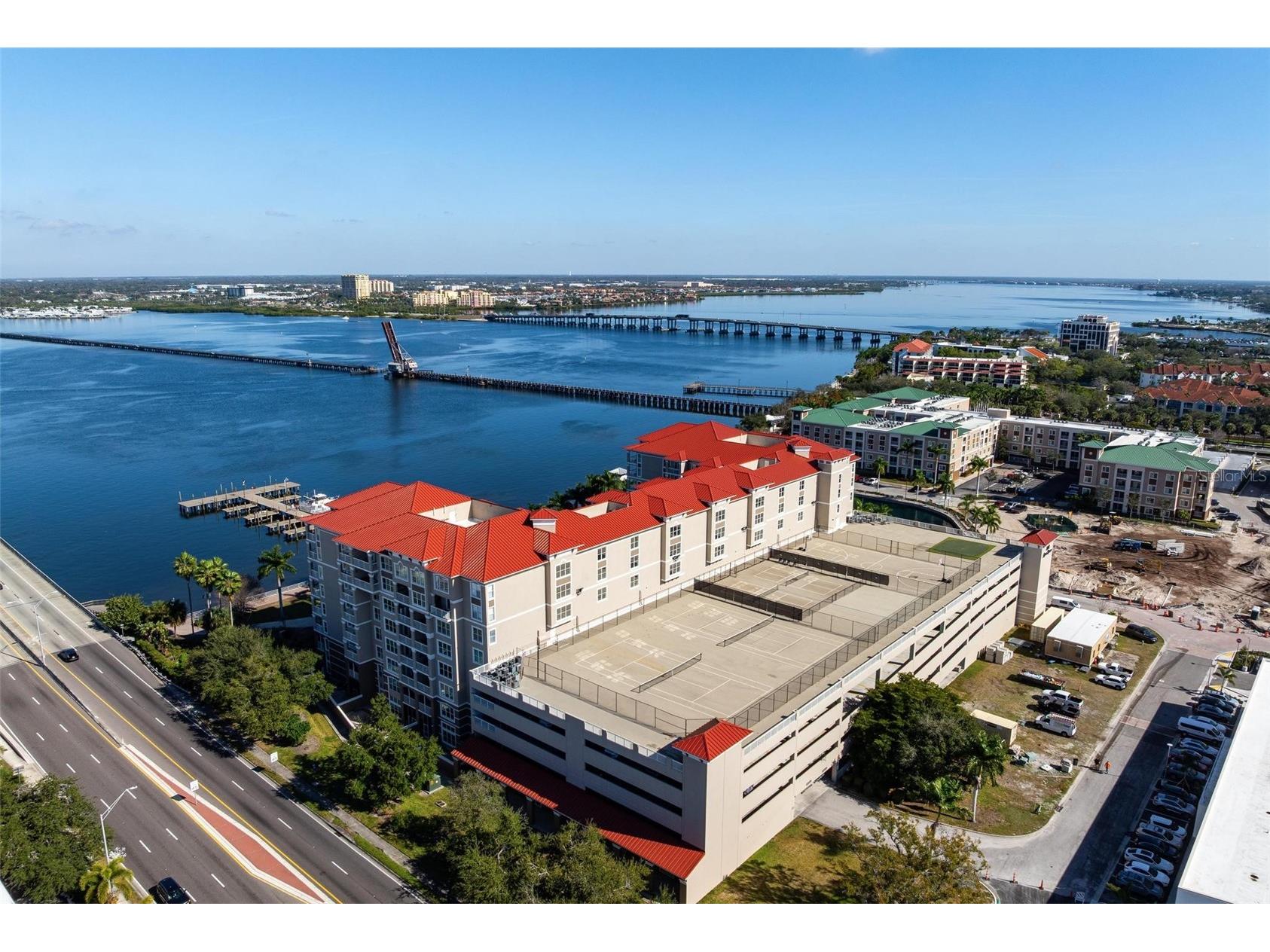 808 3rd Avenue W #402 Bradenton FL 34205 - MANATEE RIVER A4677102 image37