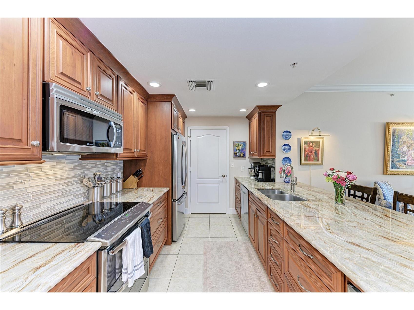 808 3rd Avenue W #805 Bradenton FL 34205 A4672804 image14