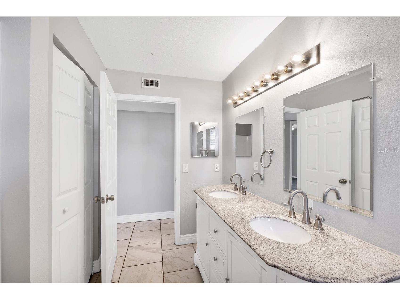 808 4th Avenue W Palmetto FL 34221 A4676555 image22