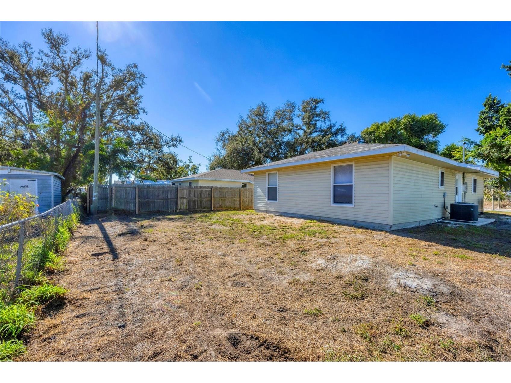 808 4th Avenue W Palmetto FL 34221 A4676555 image34
