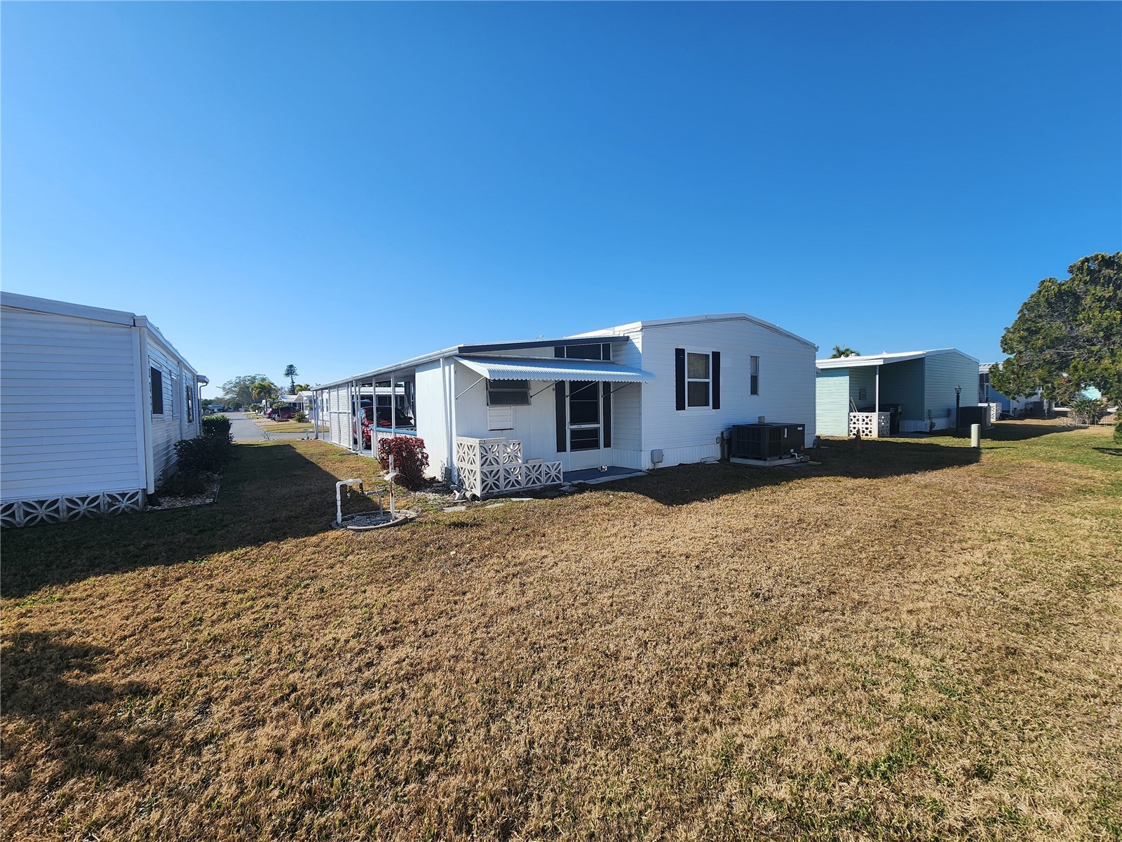 808 53rd Avenue E #19 Bradenton FL 34203 A4682593 image25