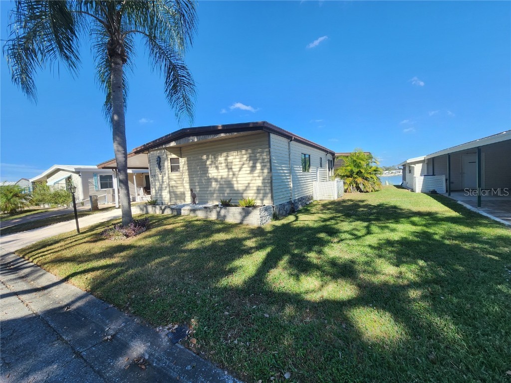 808 53rd Avenue E #301 Bradenton FL 34203 A4673207 image1