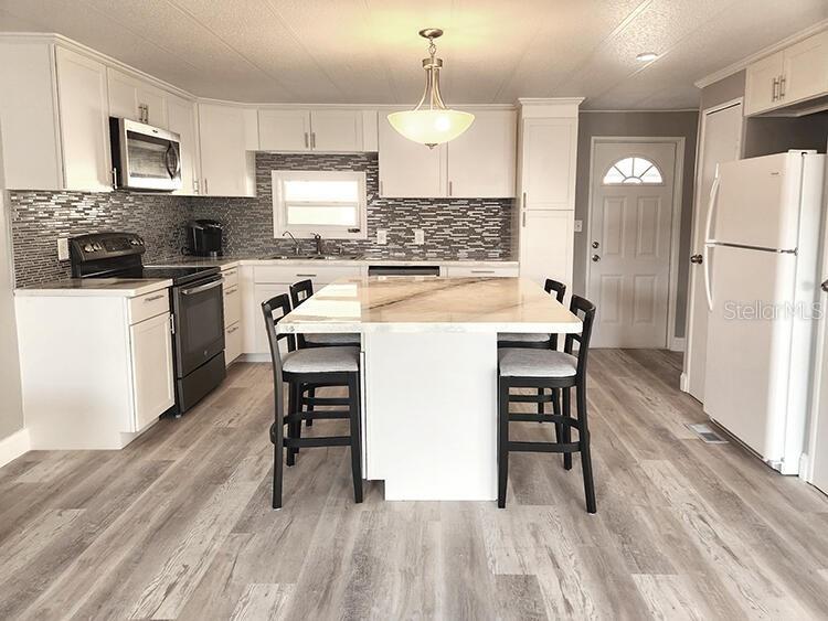 808 53rd Avenue E #74 Bradenton FL 34203 O6362683 image6