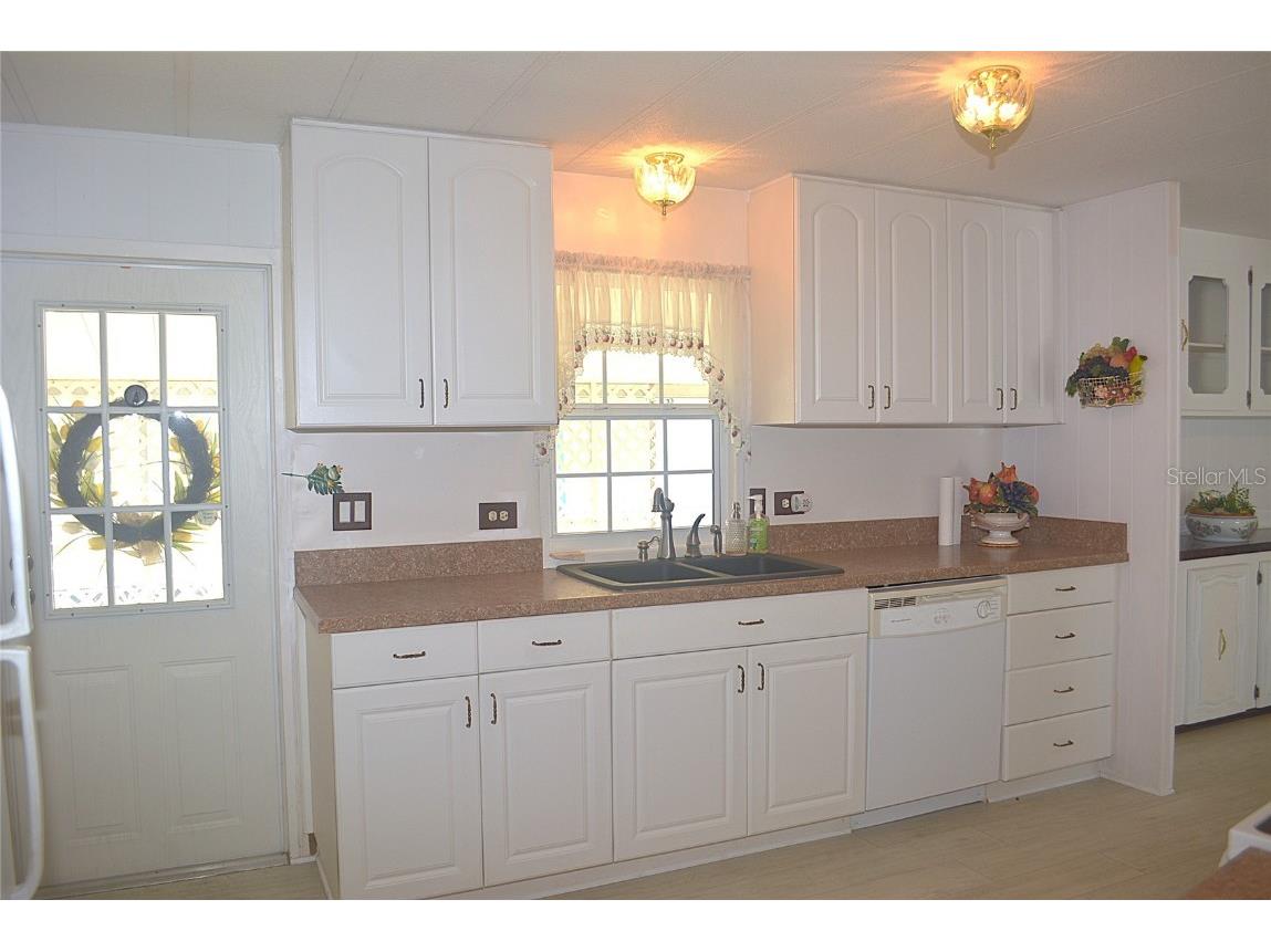 808 53rd Avenue E #9 Bradenton FL 34203 A4666741 image32