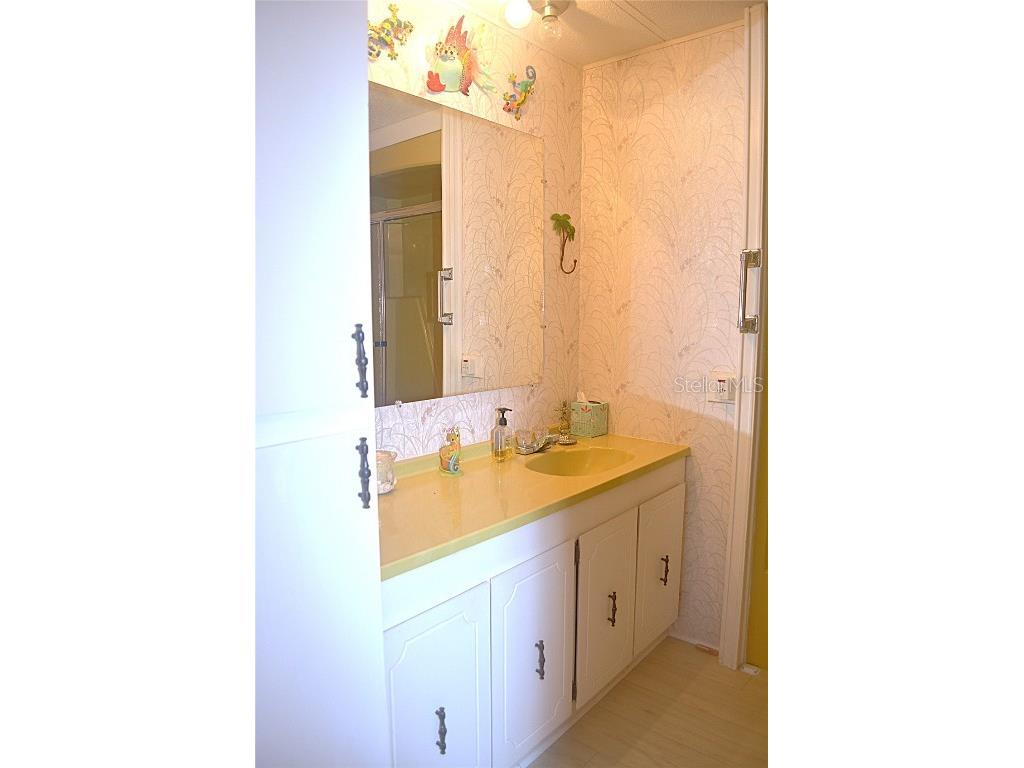 808 53rd Avenue E #9 Bradenton FL 34203 A4666741 image33