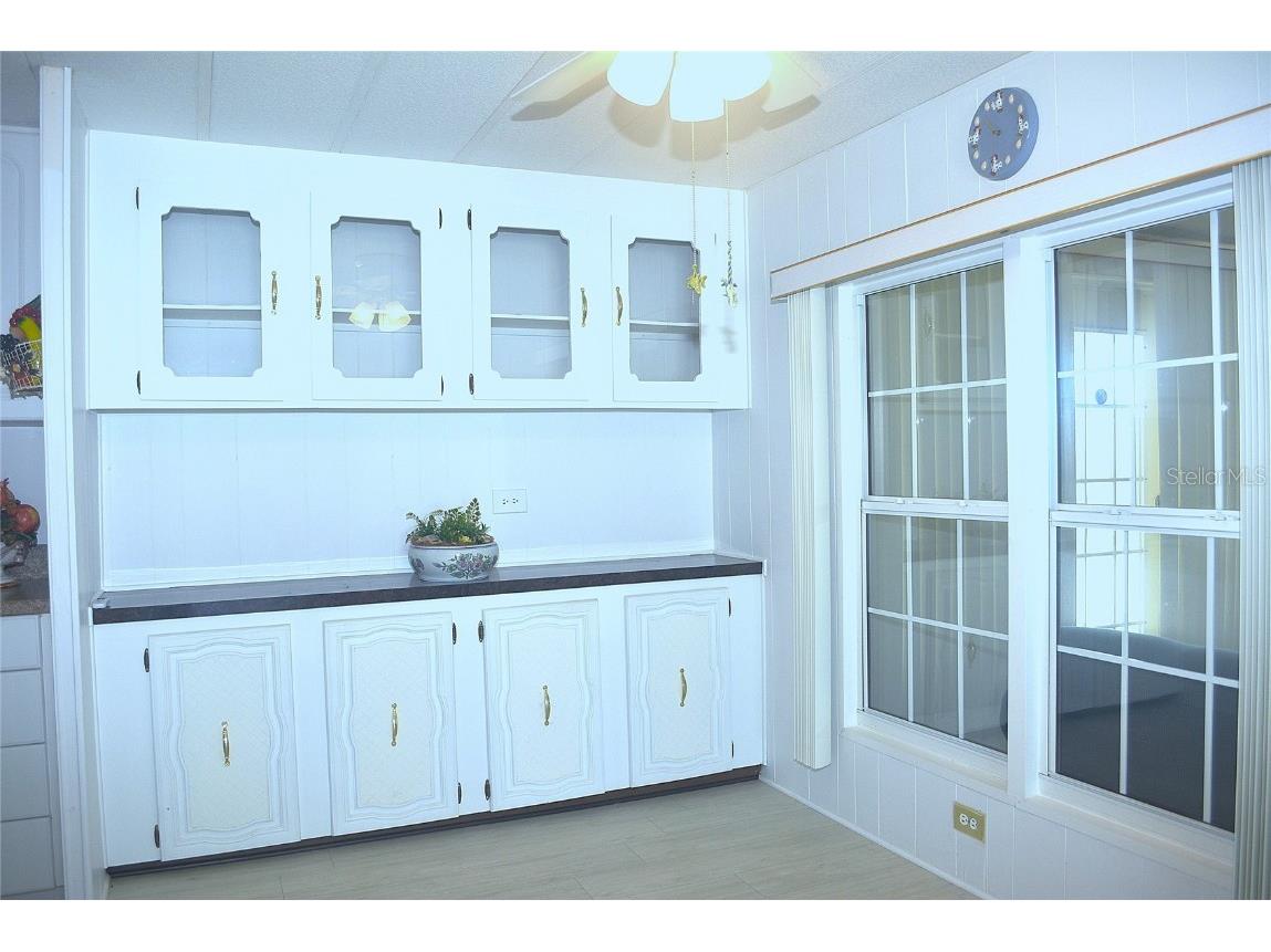 808 53rd Avenue E #9 Bradenton FL 34203 A4666741 image8