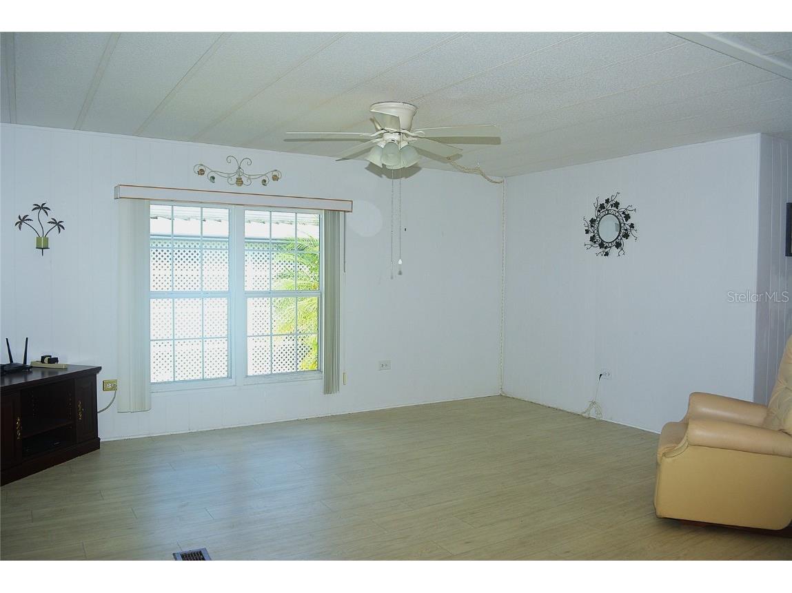 808 53rd Avenue E #9 Bradenton FL 34203 A4666741 image9