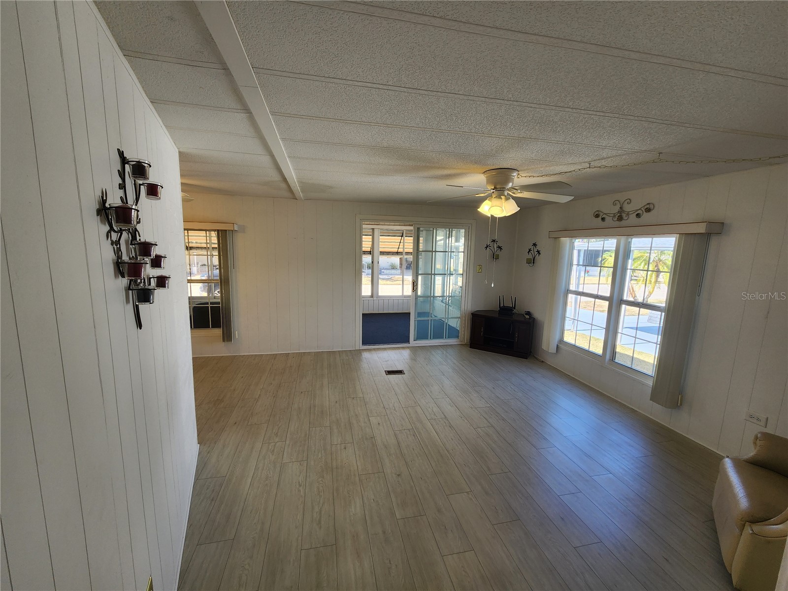 808 53rd Avenue E #9 Bradenton FL 34203 A4681130 image8