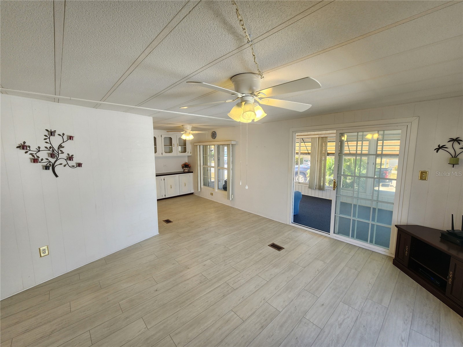 808 53rd Avenue E #9 Bradenton FL 34203 A4681130 image9