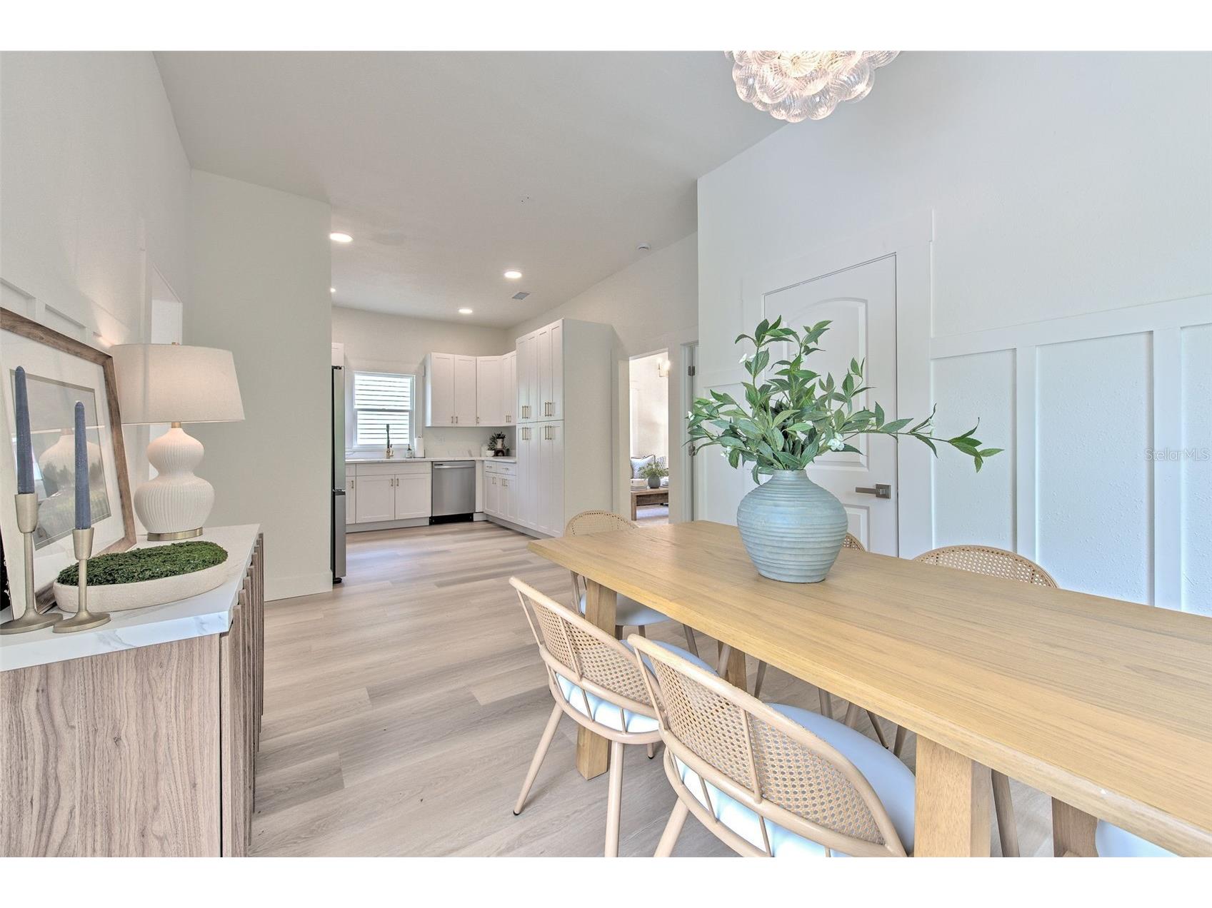 808 7th Street N Saint Petersburg FL 33701 TB8513112 image12