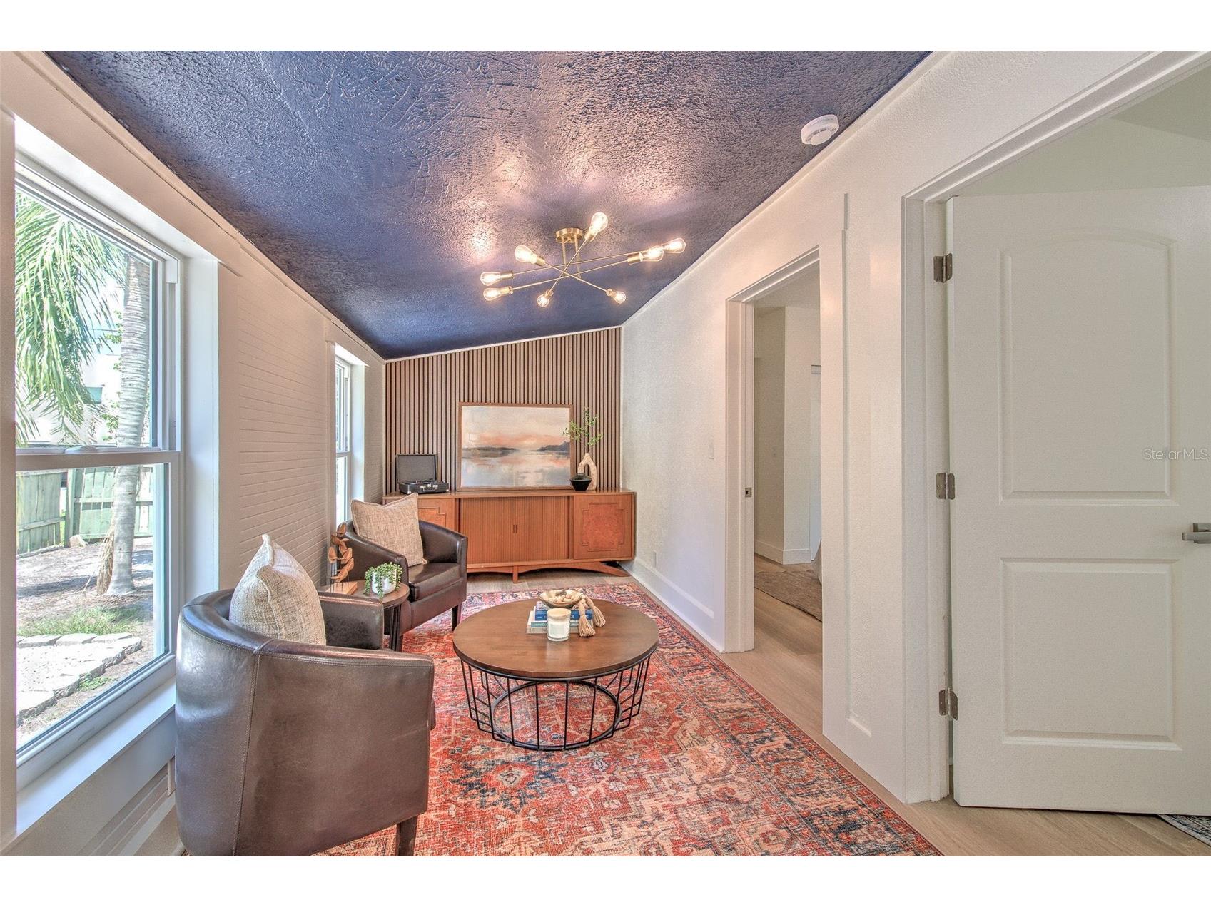 808 7th Street N Saint Petersburg FL 33701 TB8513112 image20