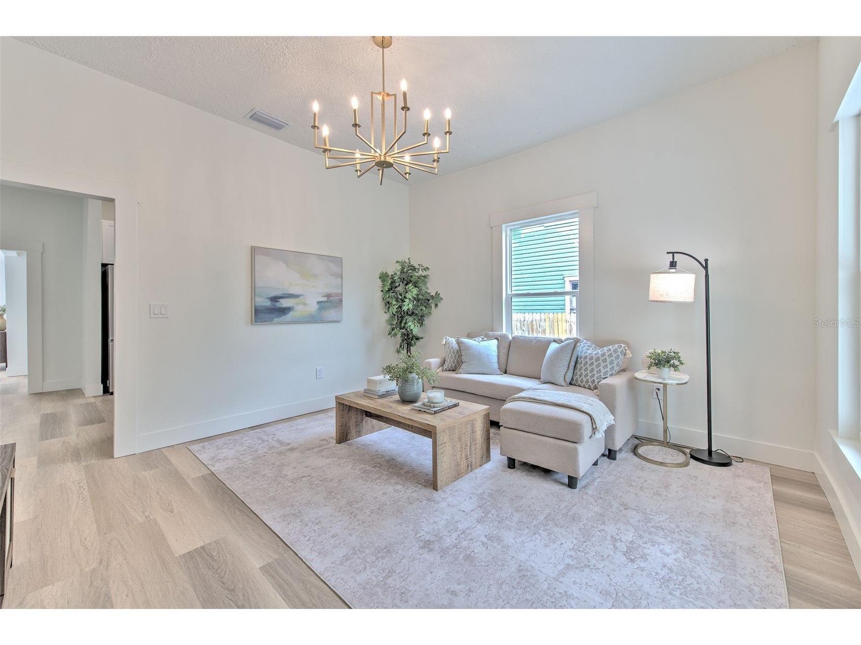 808 7th Street N Saint Petersburg FL 33701 TB8513112 image7