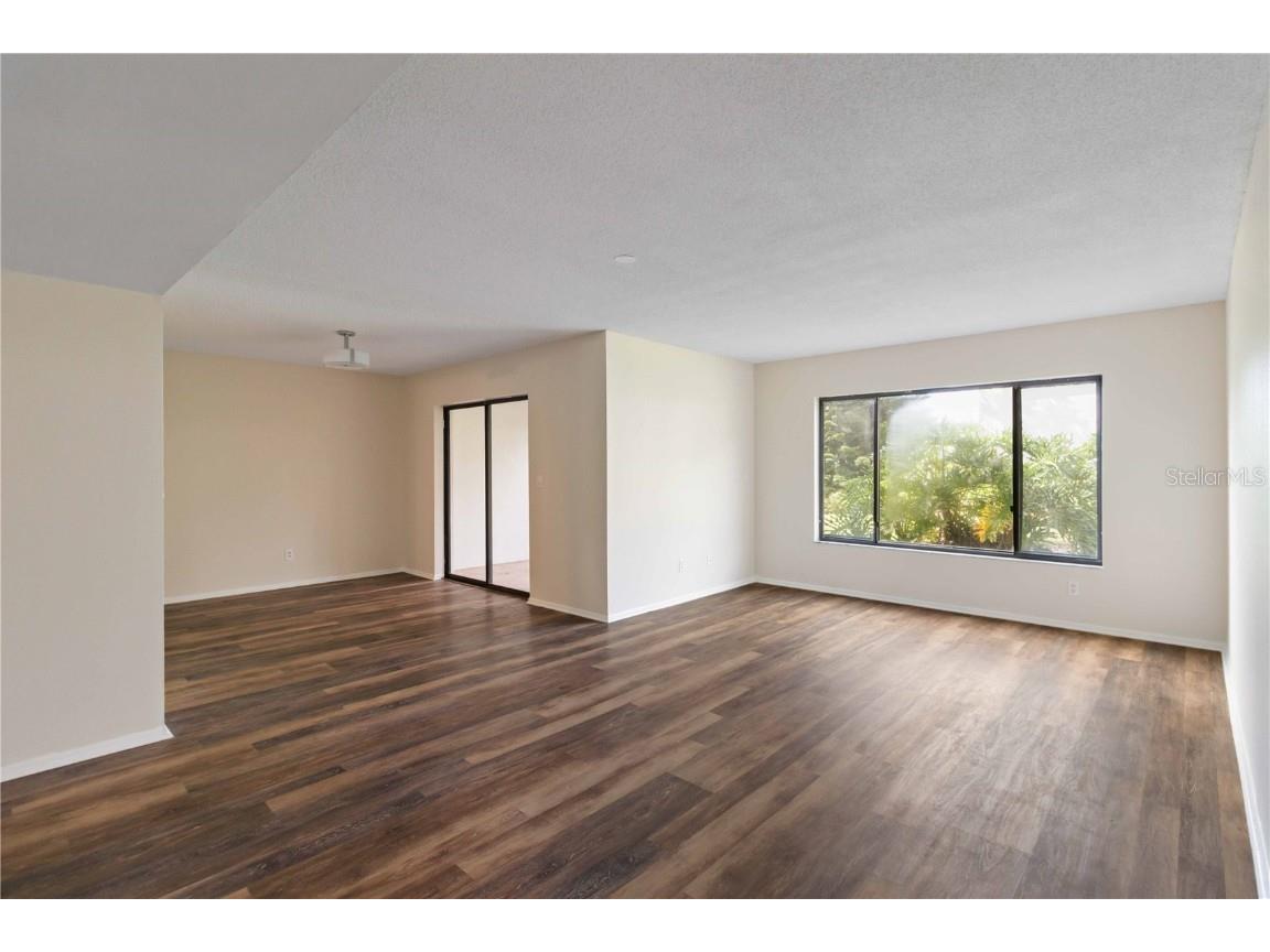 808 Capri Isles Boulevard #111 Venice FL 34292 N6140813 image5