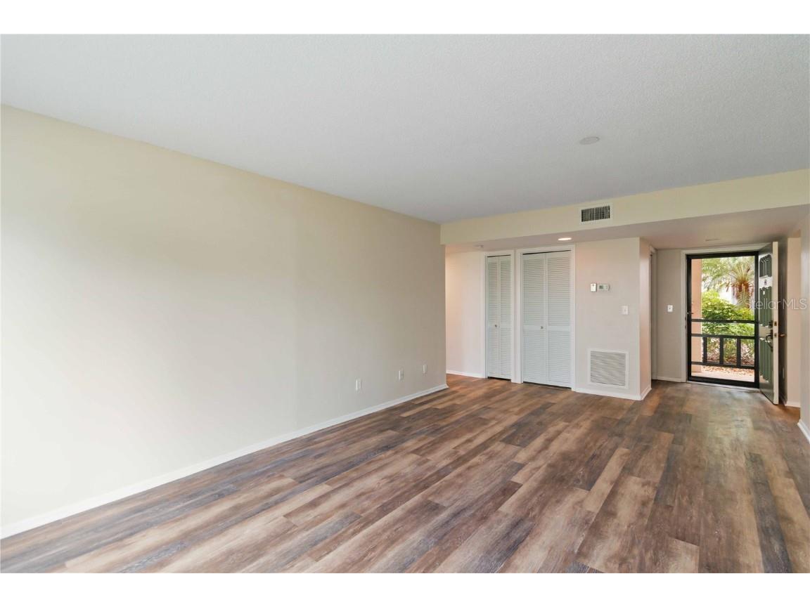 808 Capri Isles Boulevard #111 Venice FL 34292 N6140813 image7