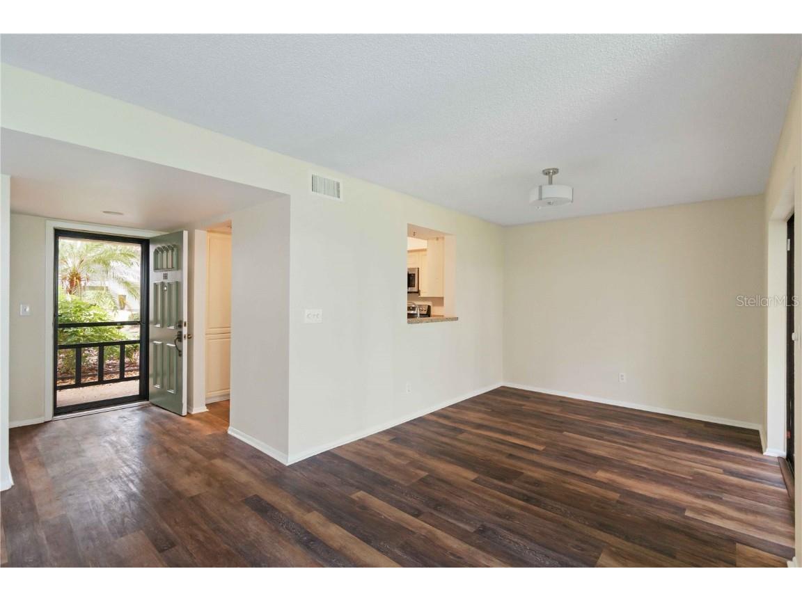 808 Capri Isles Boulevard #111 Venice FL 34292 N6140813 image9