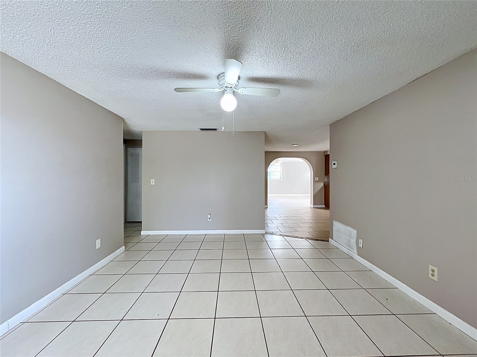 808 Falkirk Avenue Valrico FL 33594 TB8506393 image10
