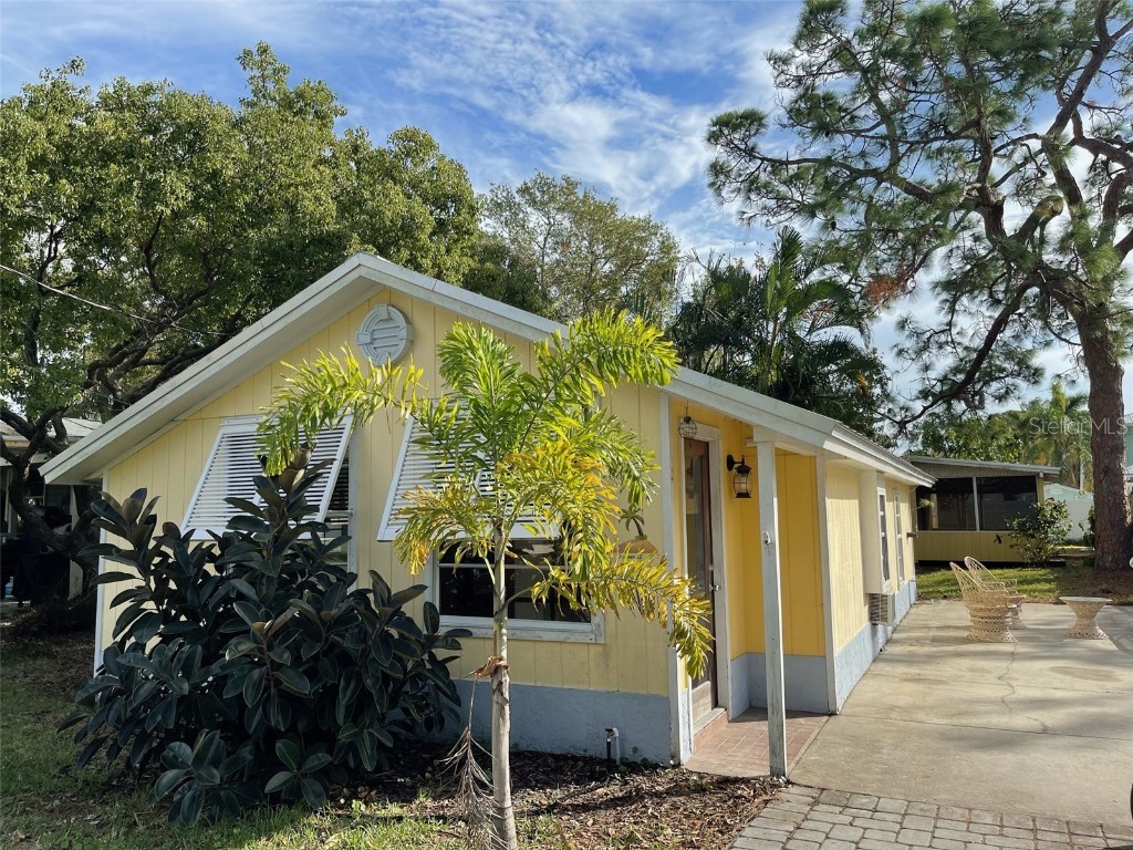 808 Georgia Avenue Palm Harbor FL 34683 TB8318036 image1